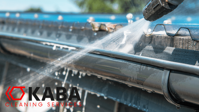 De Voordelen van Regelmatige Dakreiniging en Onderhoud Kaba Cleaning Services